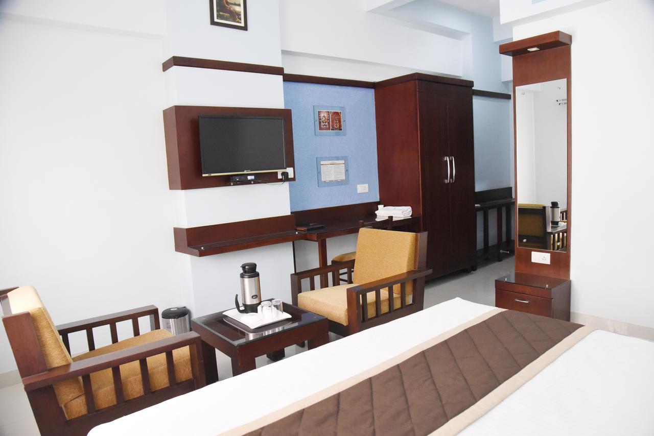 Hotel Akshayadhara Subrahmanya Kültér fotó