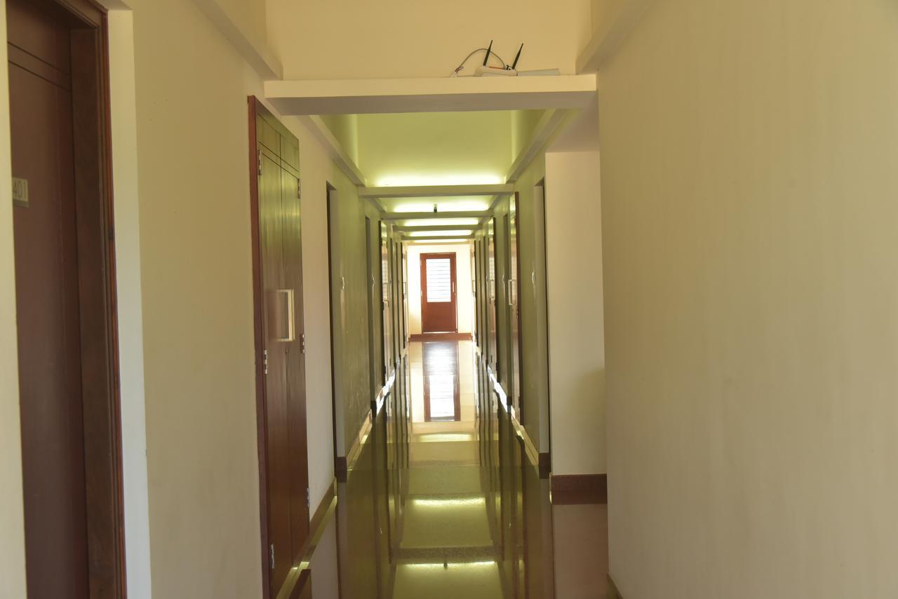 Hotel Akshayadhara Subrahmanya Kültér fotó