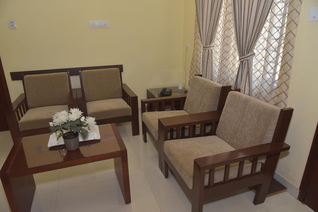 Hotel Akshayadhara Subrahmanya Kültér fotó